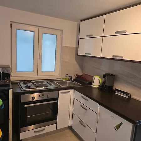 New!!! Zorica With Parking